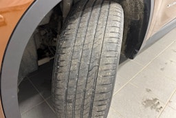 ruskea (beige) BMW X1 2017 kuva 13.
