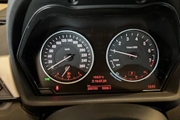 musta BMW X1 2018 kuva 11.