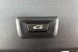 musta BMW X1 2018 kuva 16.