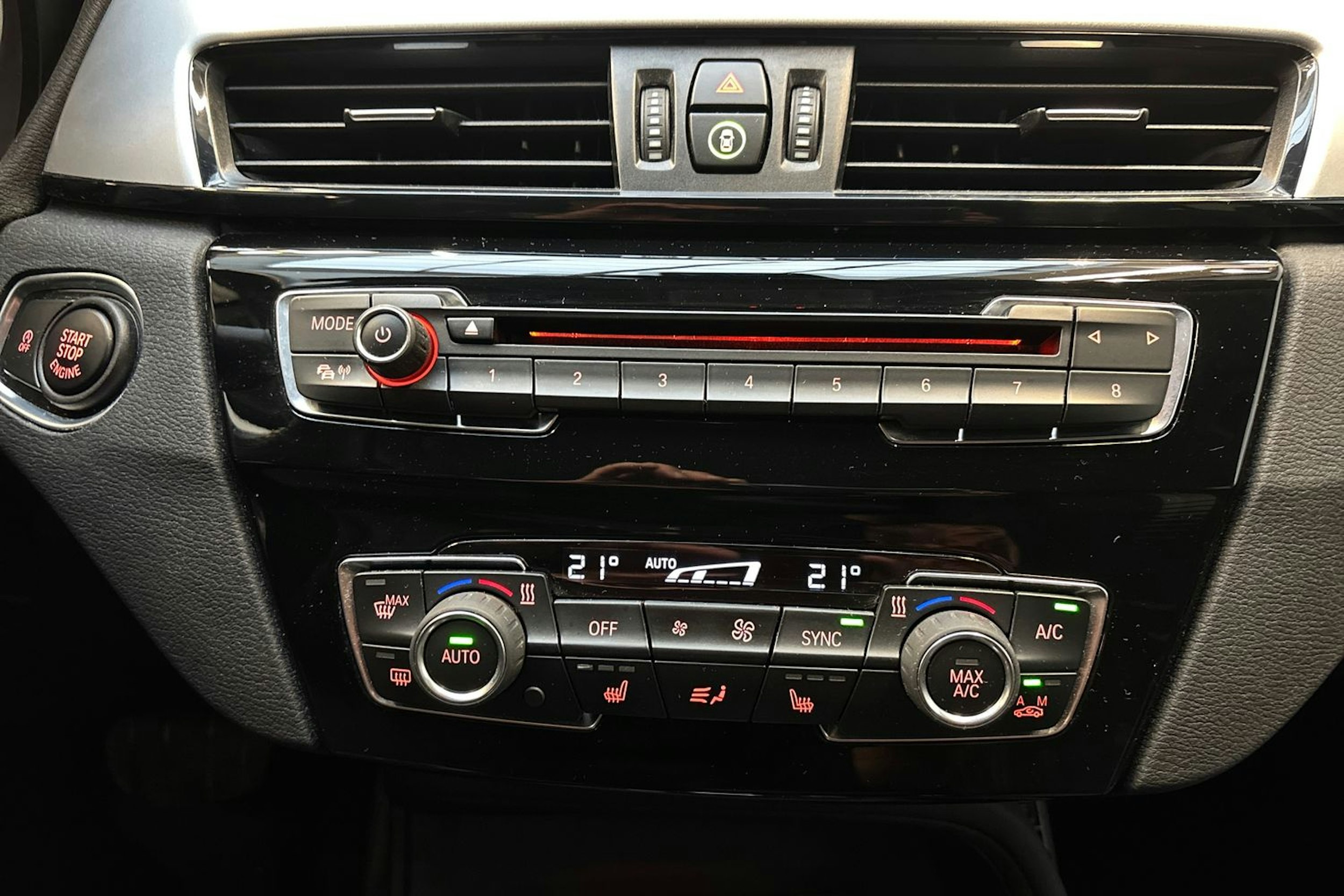 hopea BMW X1 2018 kuva 22.