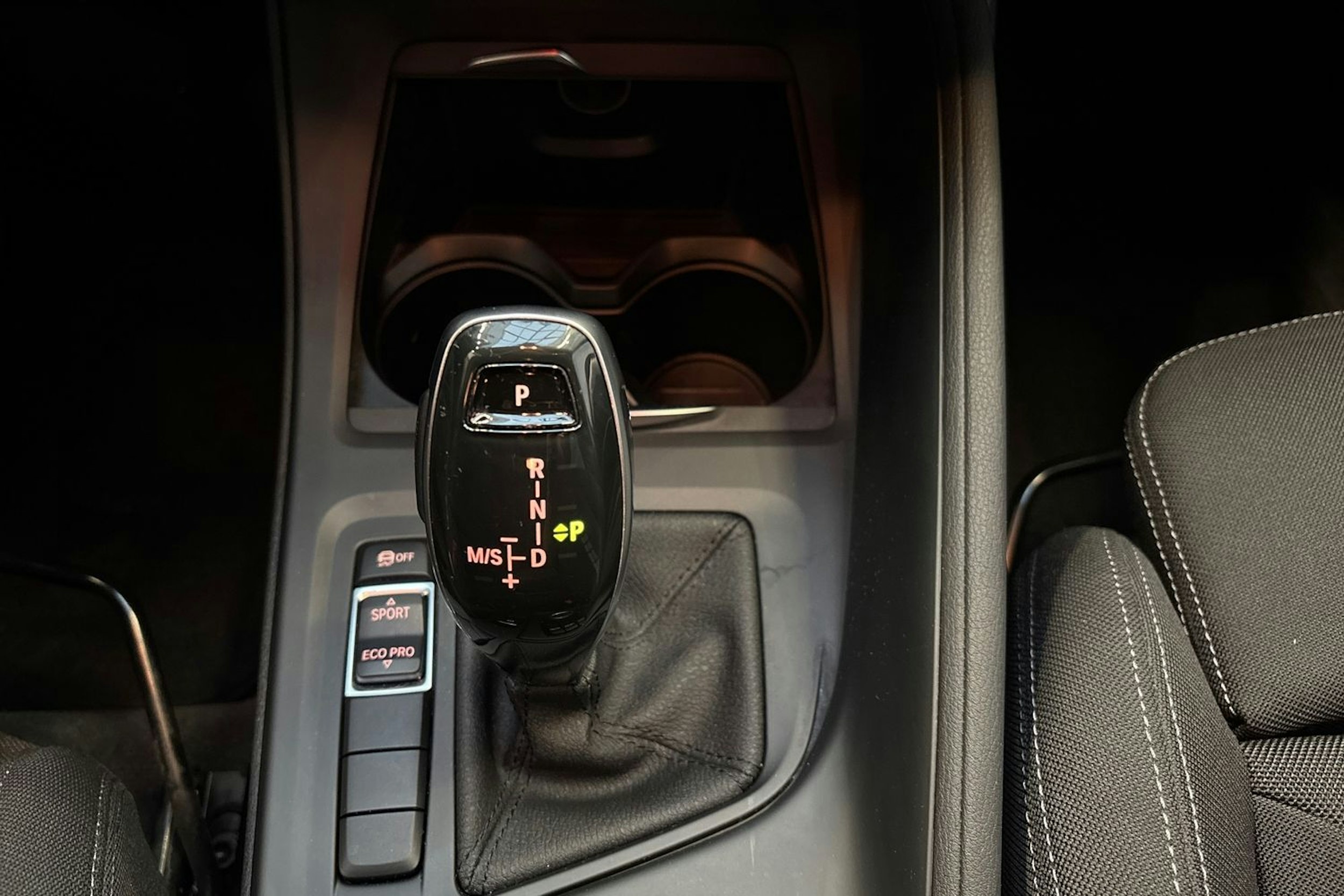 hopea BMW X1 2018 kuva 23.