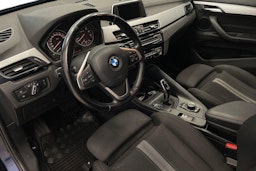 Sininen BMW X1 2018 kuva 6.