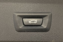 Sininen BMW X1 2018 kuva 19.