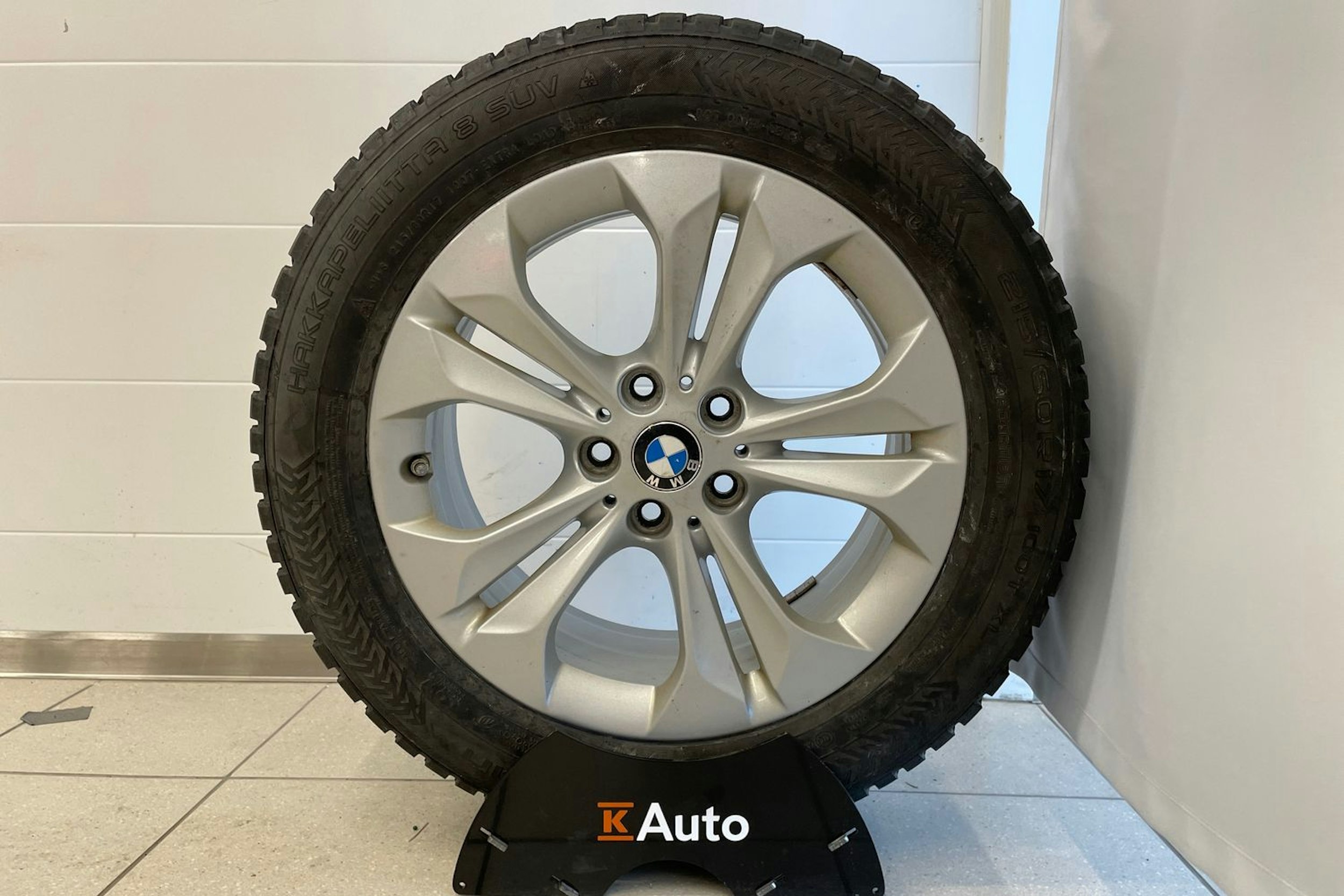 Sininen BMW X1 2018 kuva 20.