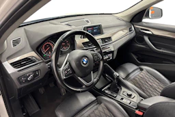valkoinen BMW X1 2018 kuva 6.