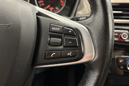 valkoinen BMW X1 2018 kuva 14.