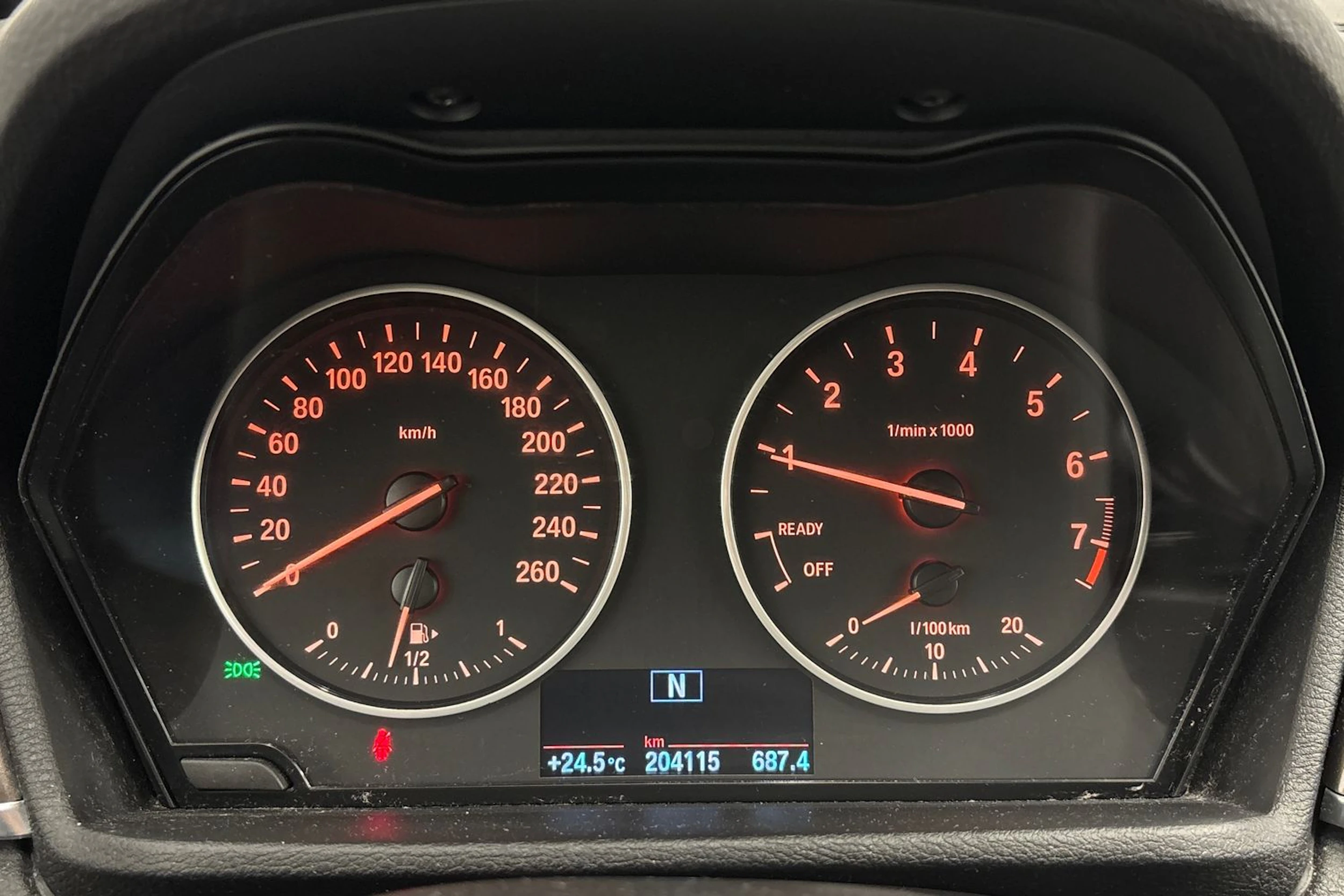 valkoinen BMW X1 2018 kuva 15.