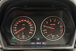 valkoinen BMW X1 2018 kuva 15.