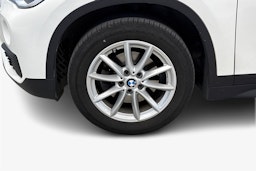 valkoinen BMW X1 2018 kuva 11.