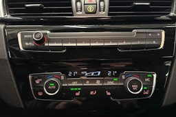 valkoinen BMW X1 2018 kuva 21.