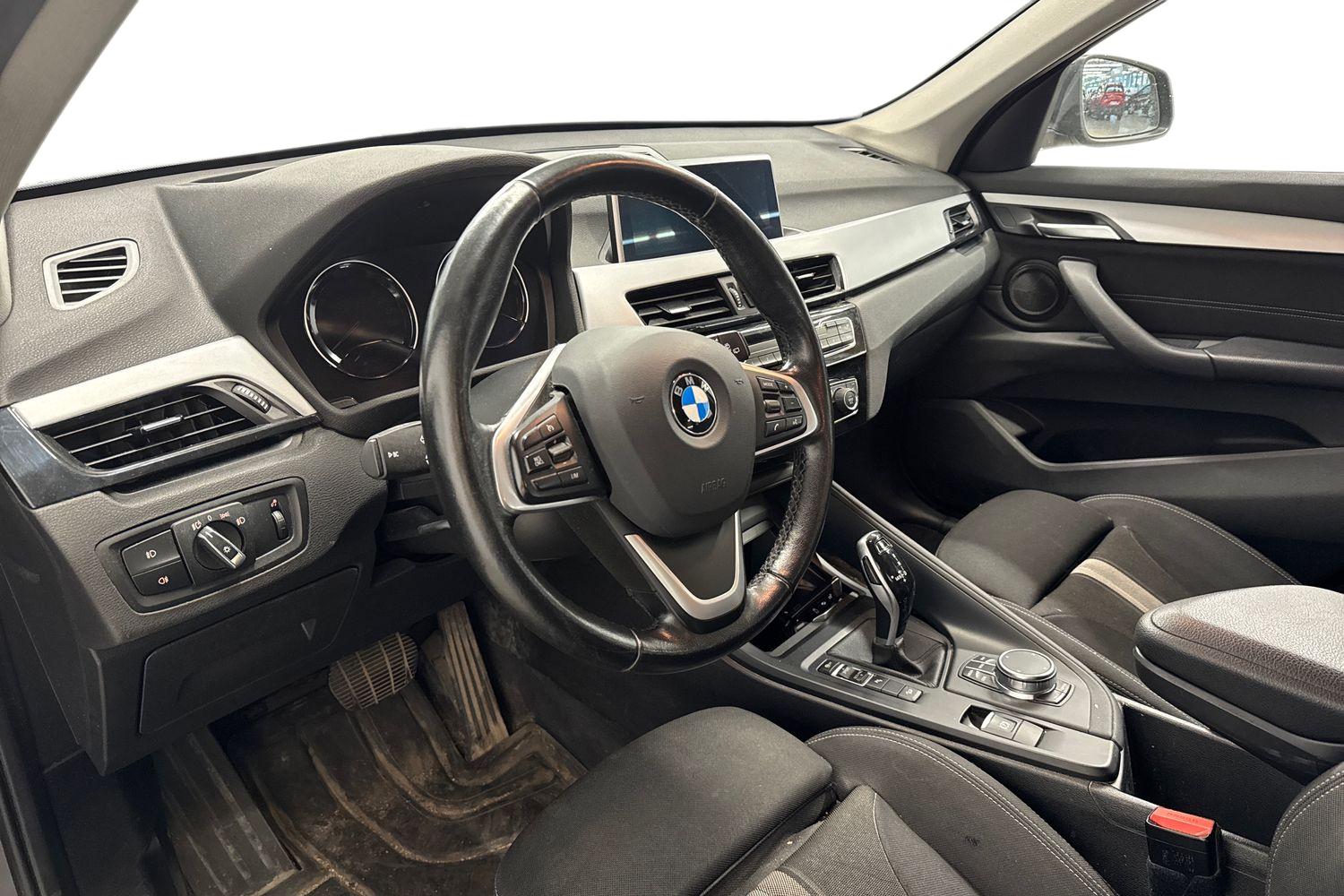BMW X1 F48 xDrive20d A Business Pro 2019, photo 3/3