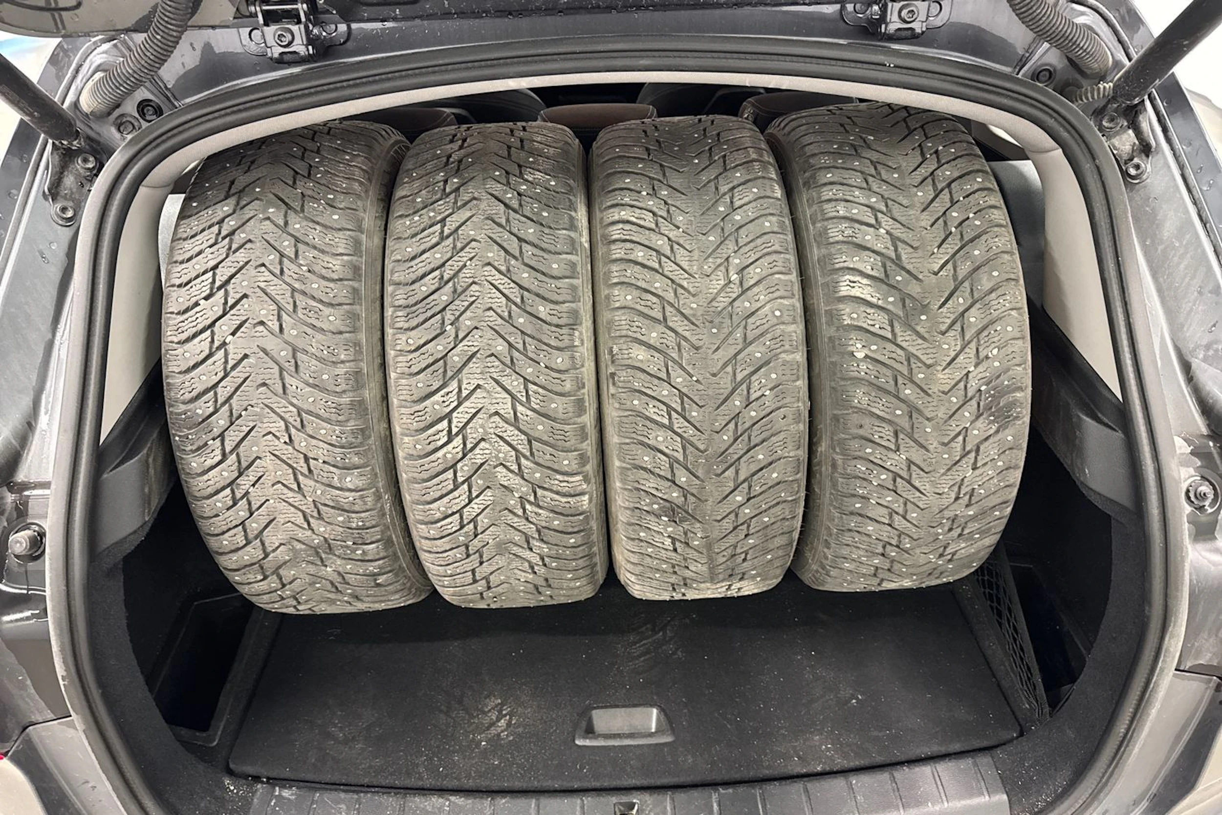 harmaa BMW X1 2019 kuva 6.