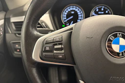 harmaa BMW X1 2019 kuva 13.
