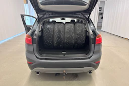 harmaa BMW X1 2019 kuva 32.