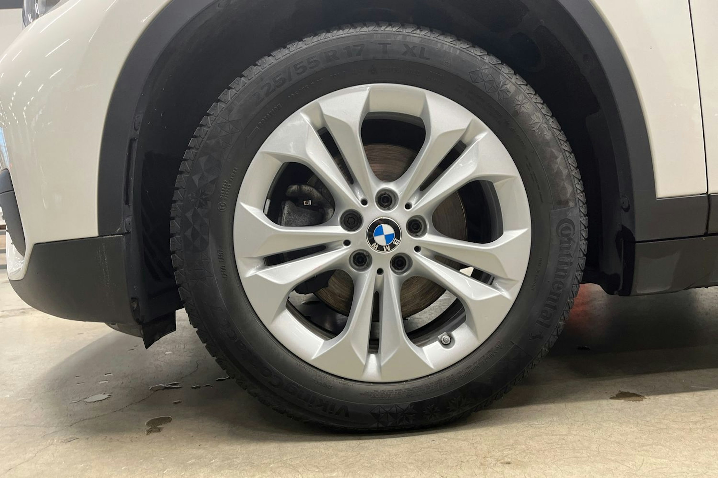 valkoinen BMW X1 2019 kuva 11.