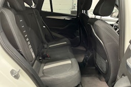 valkoinen BMW X1 2019 kuva 17.