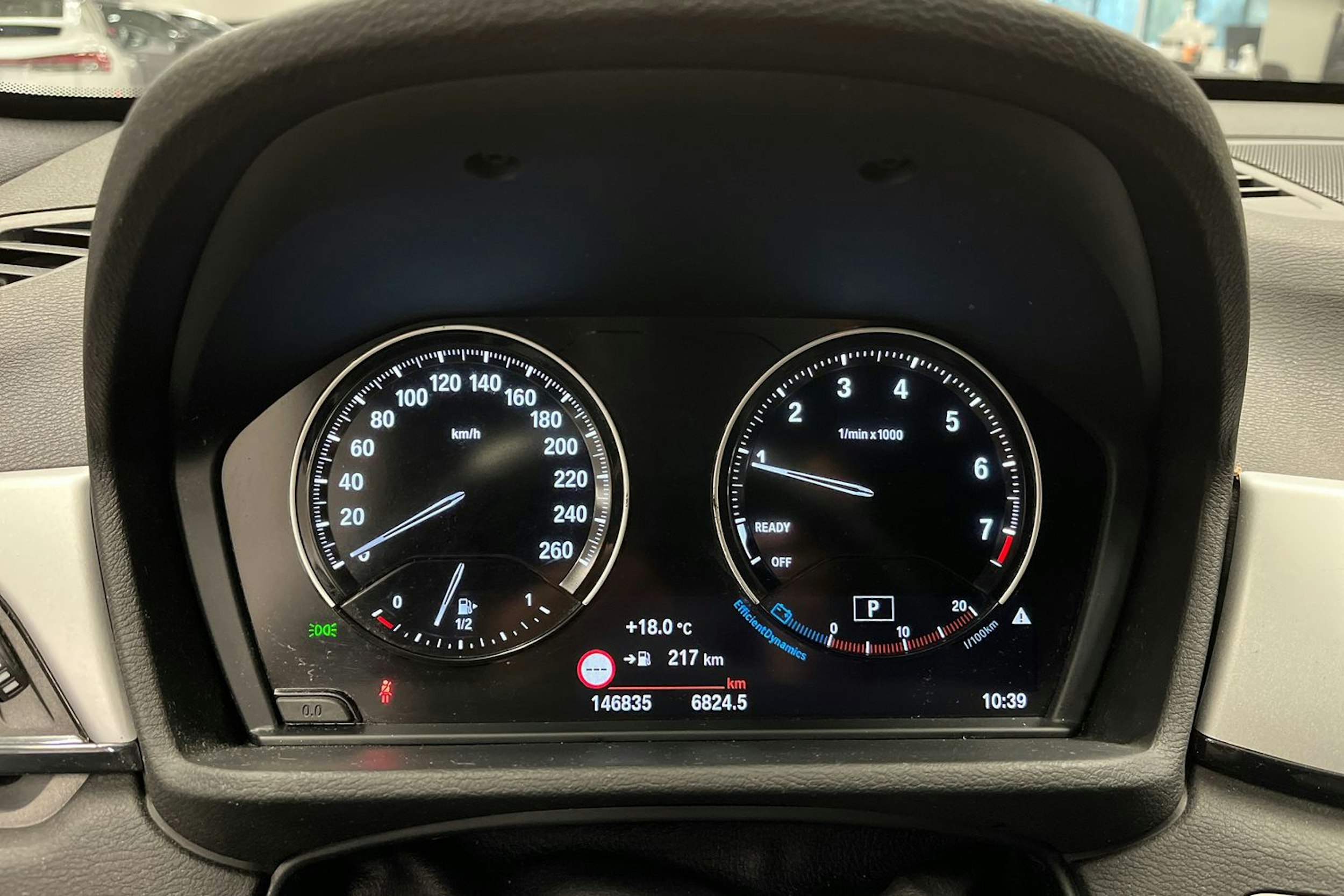 valkoinen BMW X1 2019 kuva 18.