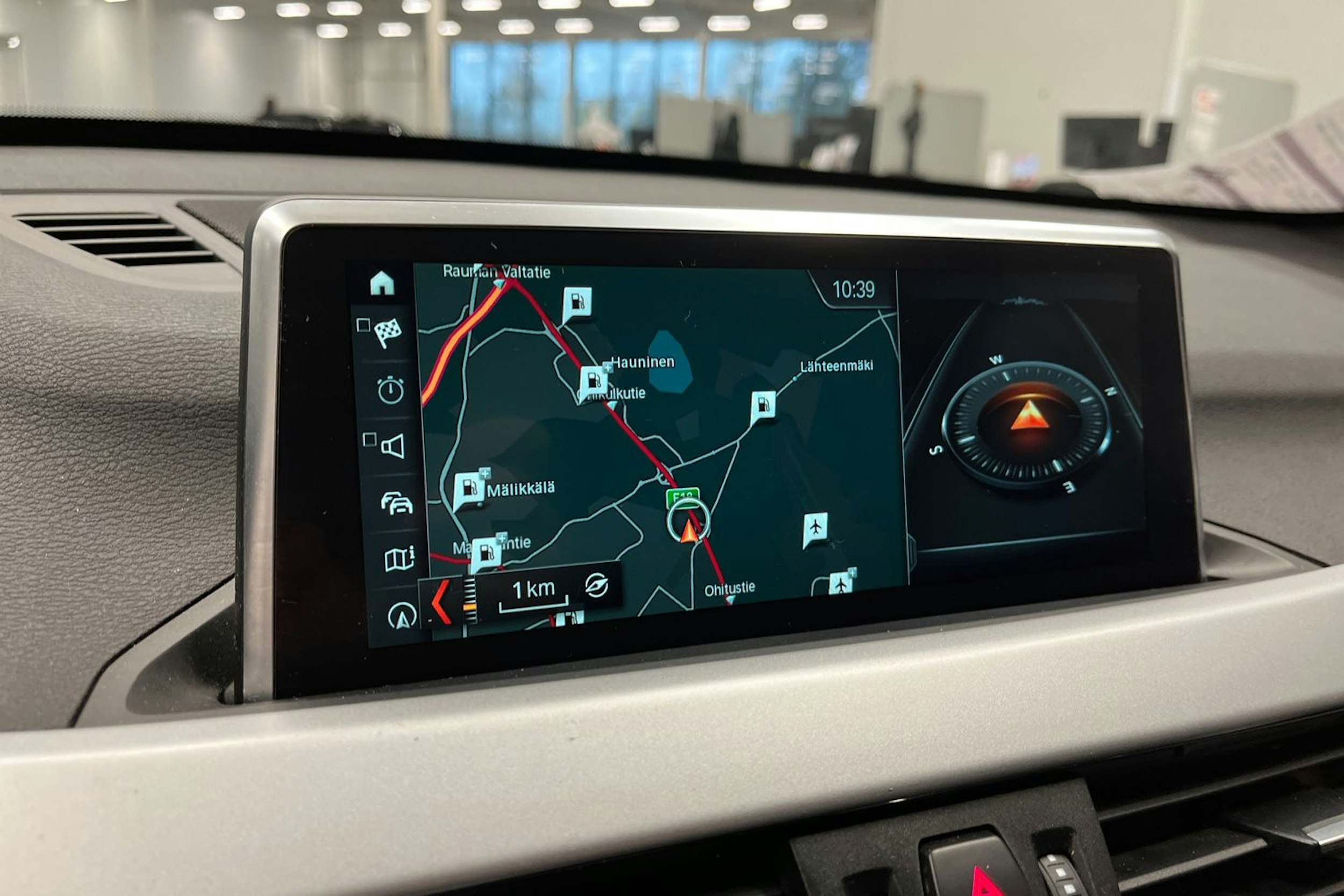 valkoinen BMW X1 2019 kuva 20.