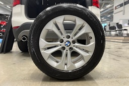 valkoinen BMW X1 2019 kuva 28.