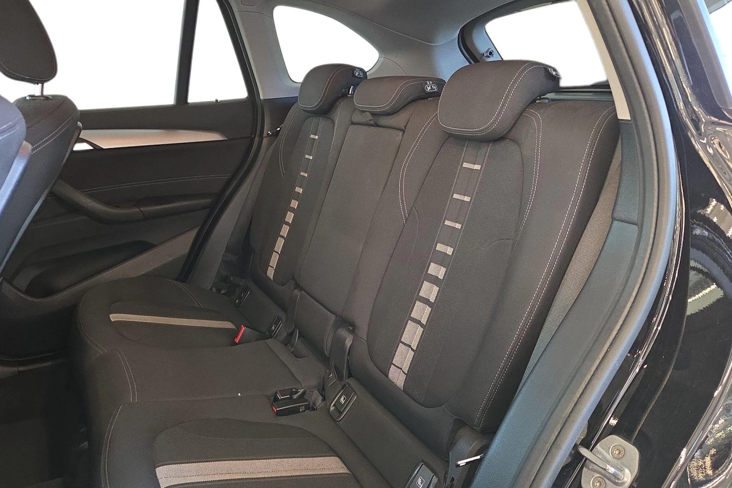 musta BMW X1 2019 kuva 8.