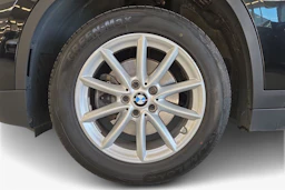 musta BMW X1 2019 kuva 9.