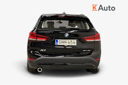 musta BMW X1 2020 kuva 3.
