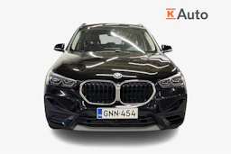 musta BMW X1 2020 kuva 4.