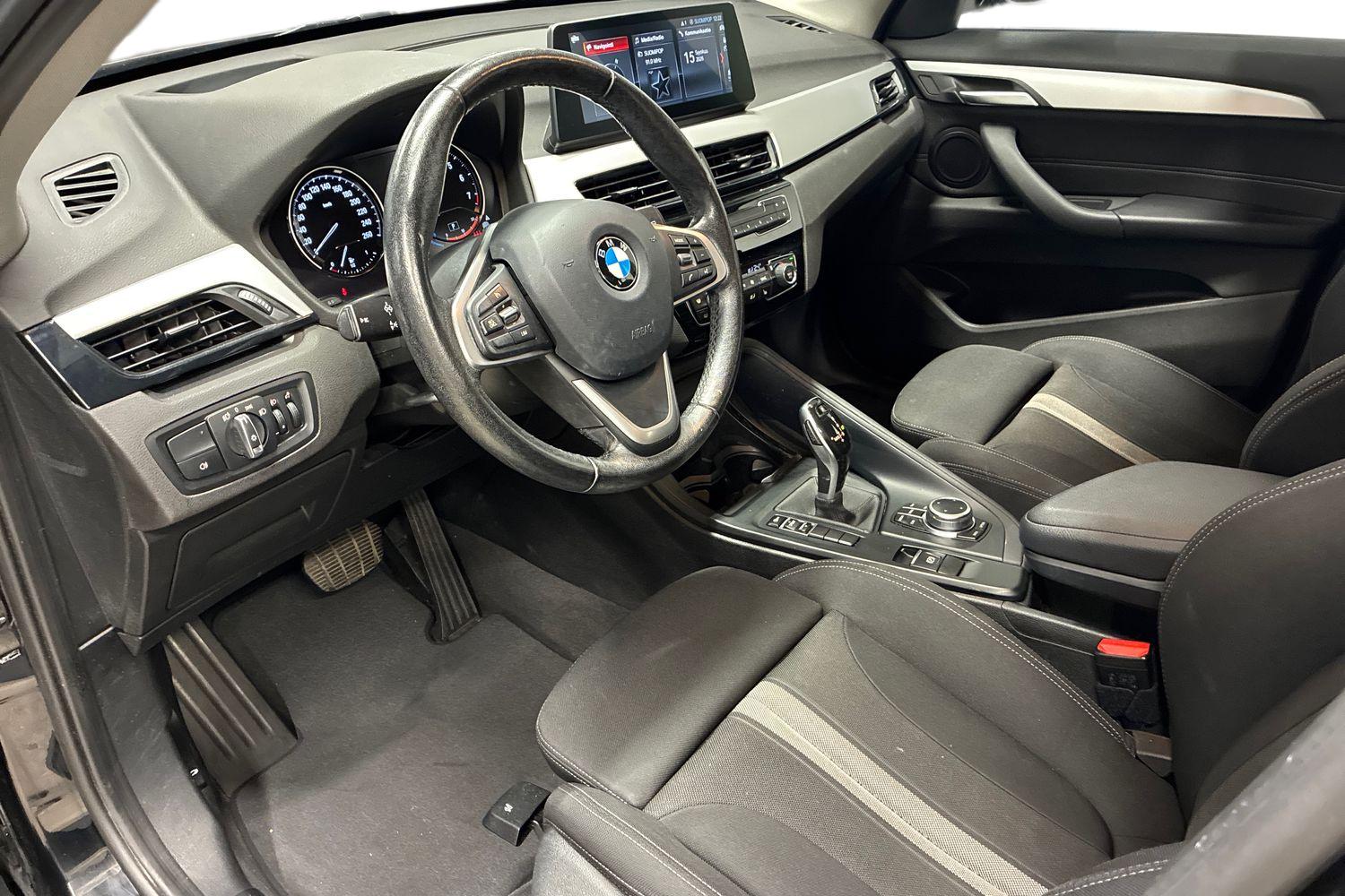 BMW X1 F48 sDrive18i A Business 2020, photo 6/25
