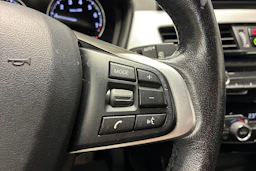 musta BMW X1 2020 kuva 14.