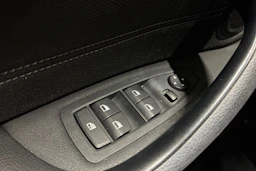 musta BMW X1 2020 kuva 16.