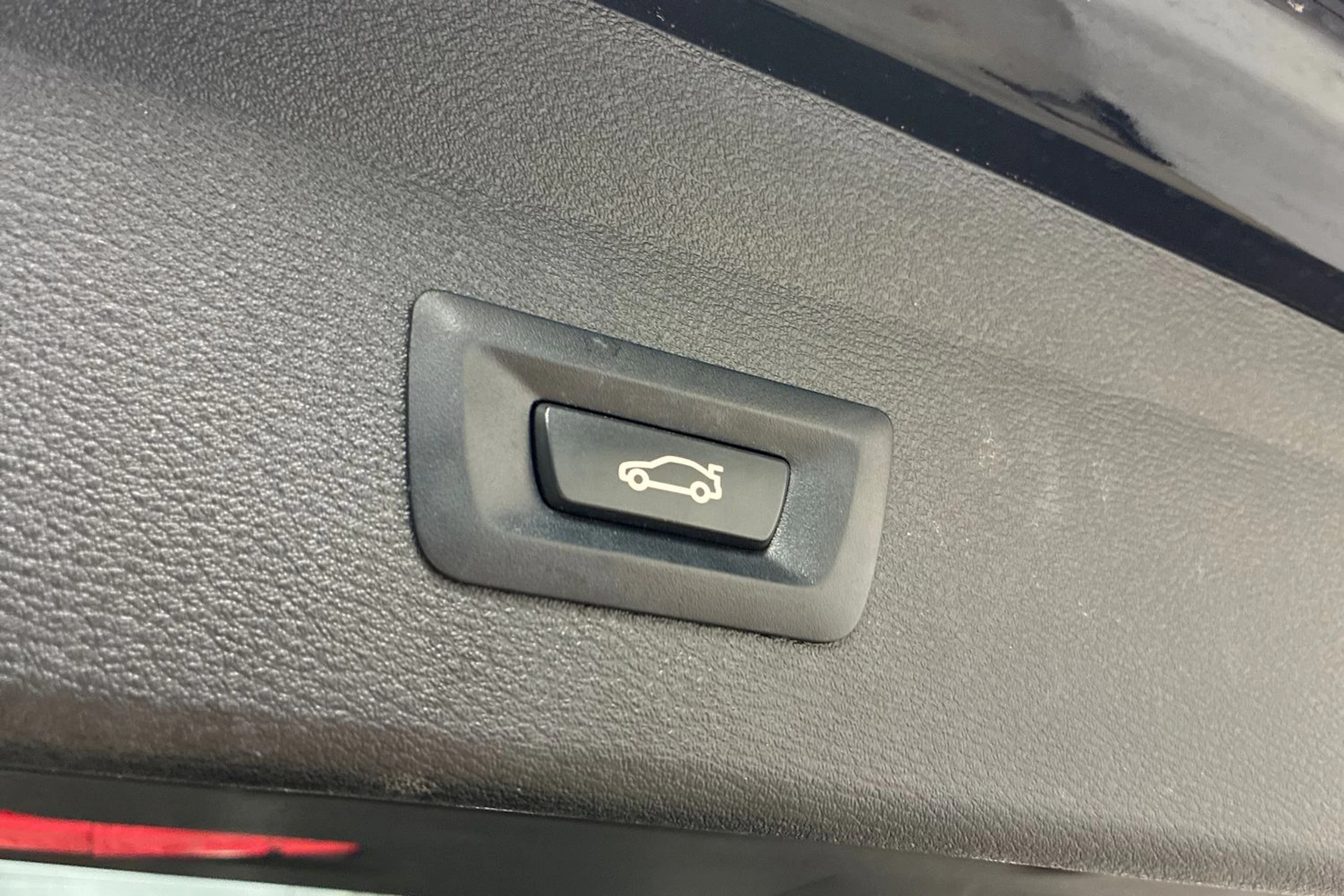 musta BMW X1 2020 kuva 23.