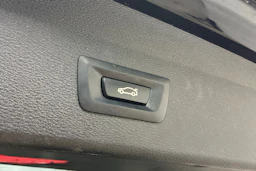 musta BMW X1 2020 kuva 23.