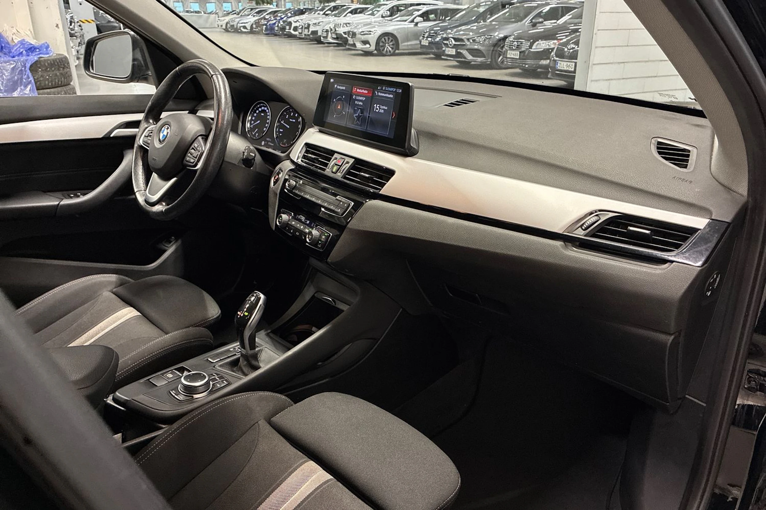 musta BMW X1 2020 kuva 25.
