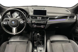 valkoinen BMW X1 2020 kuva 7.