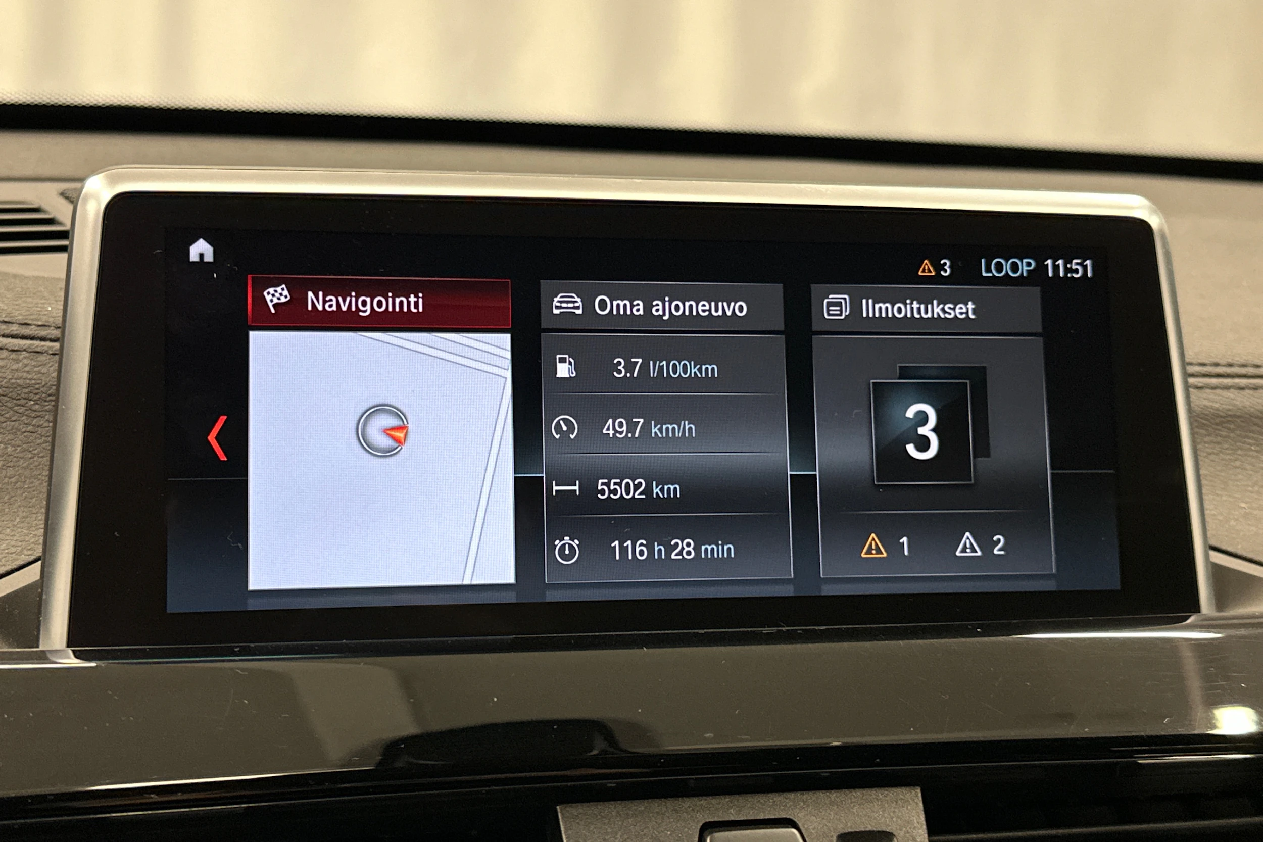 valkoinen BMW X1 2020 kuva 17.