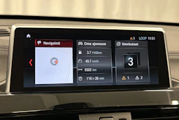 valkoinen BMW X1 2020 kuva 17.