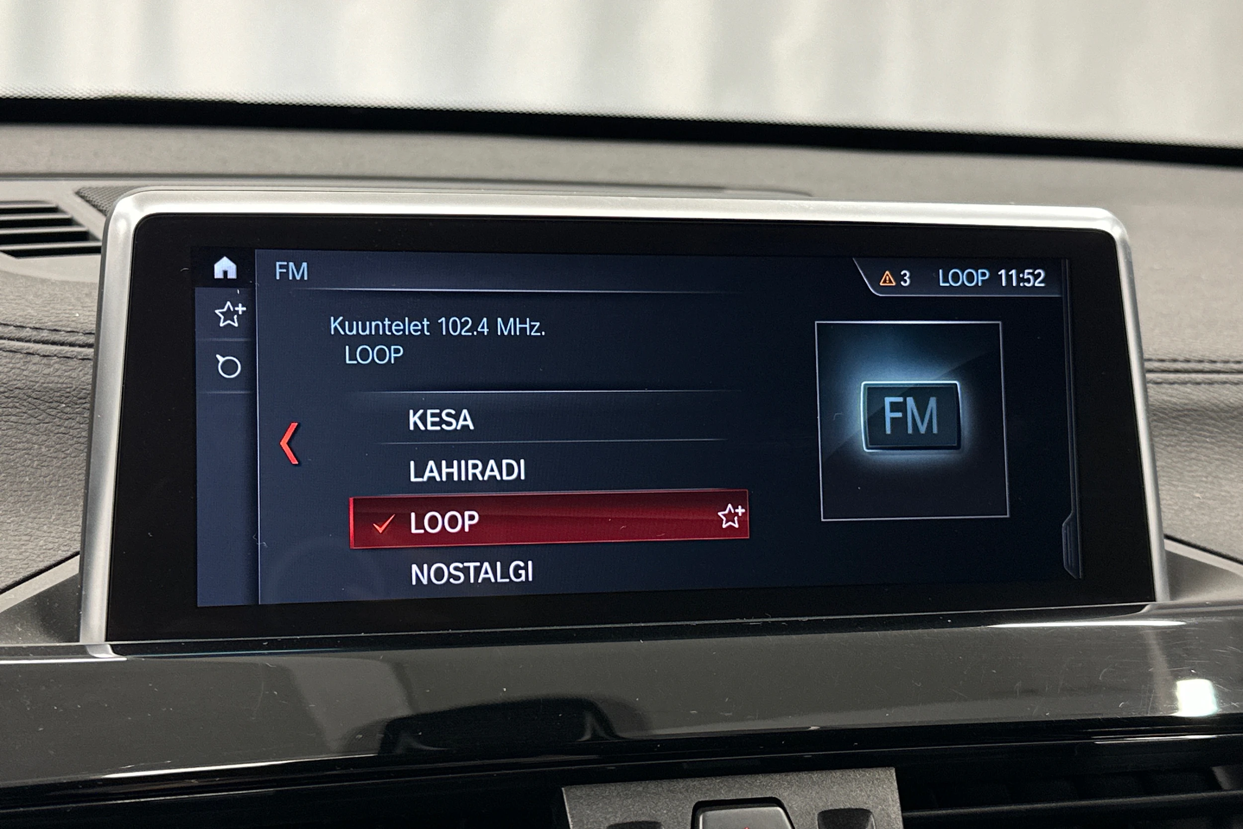 valkoinen BMW X1 2020 kuva 18.