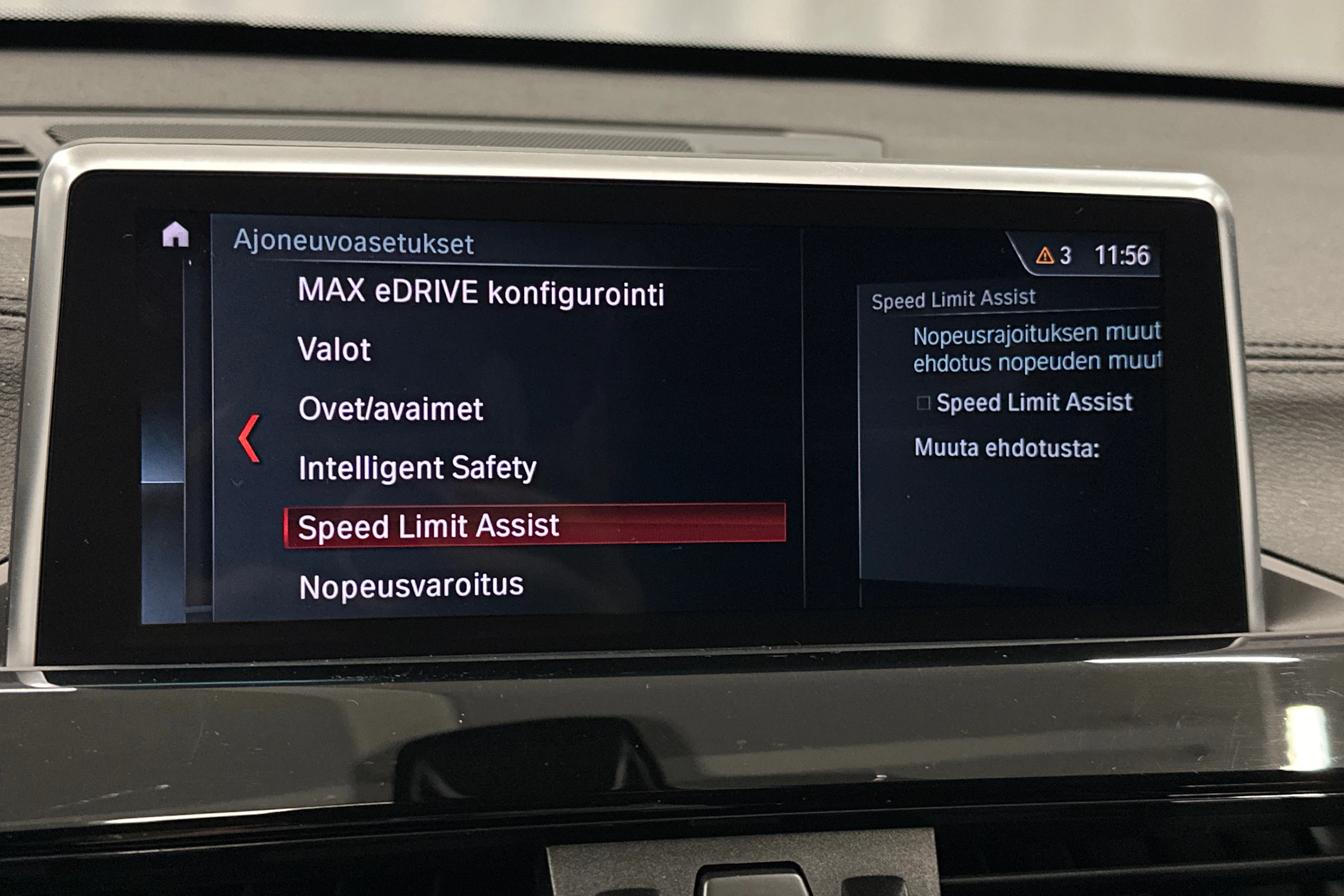 valkoinen BMW X1 2020 kuva 25.