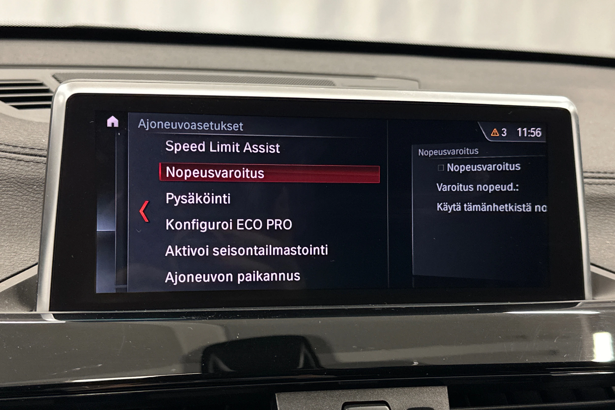 valkoinen BMW X1 2020 kuva 26.