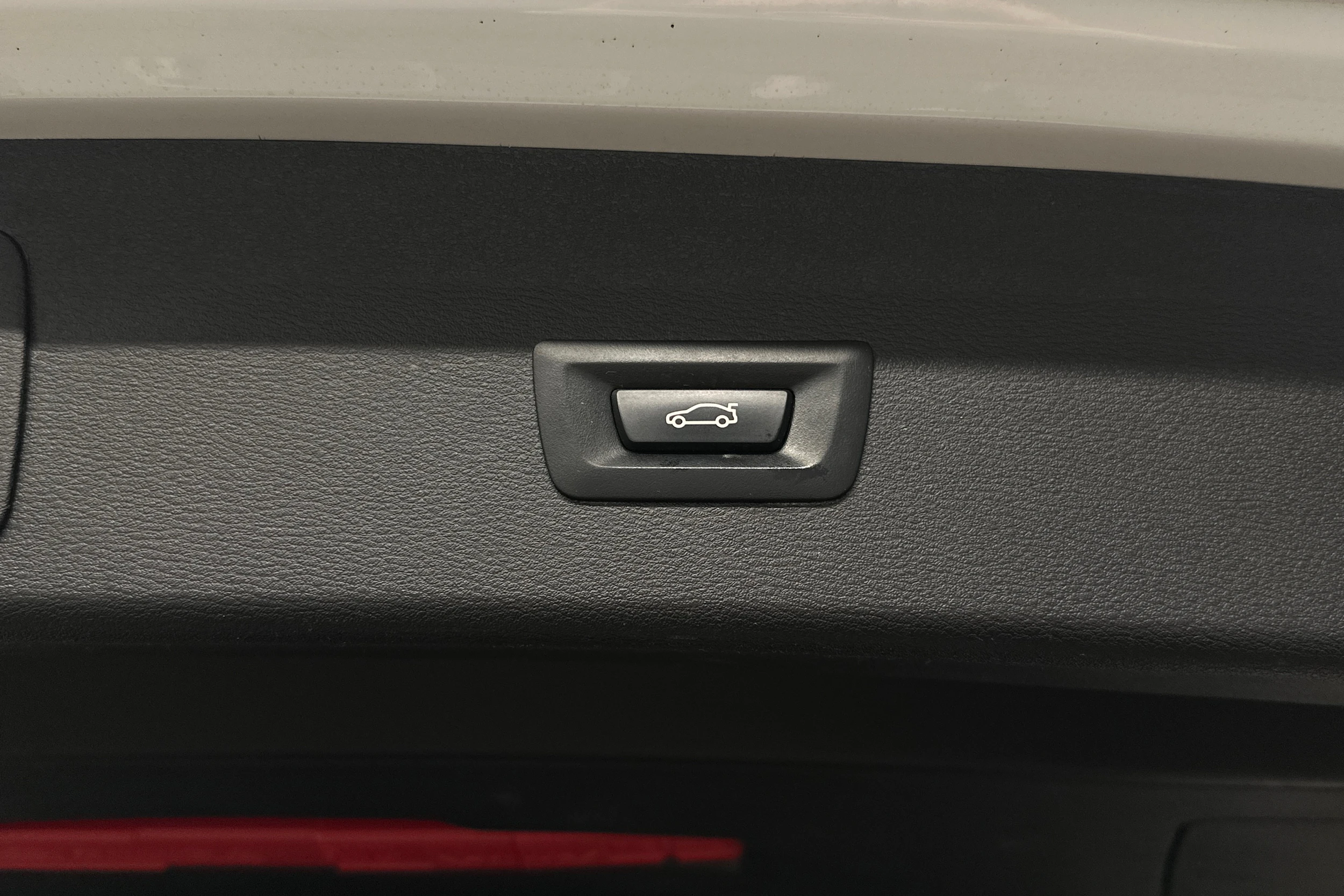 valkoinen BMW X1 2020 kuva 36.