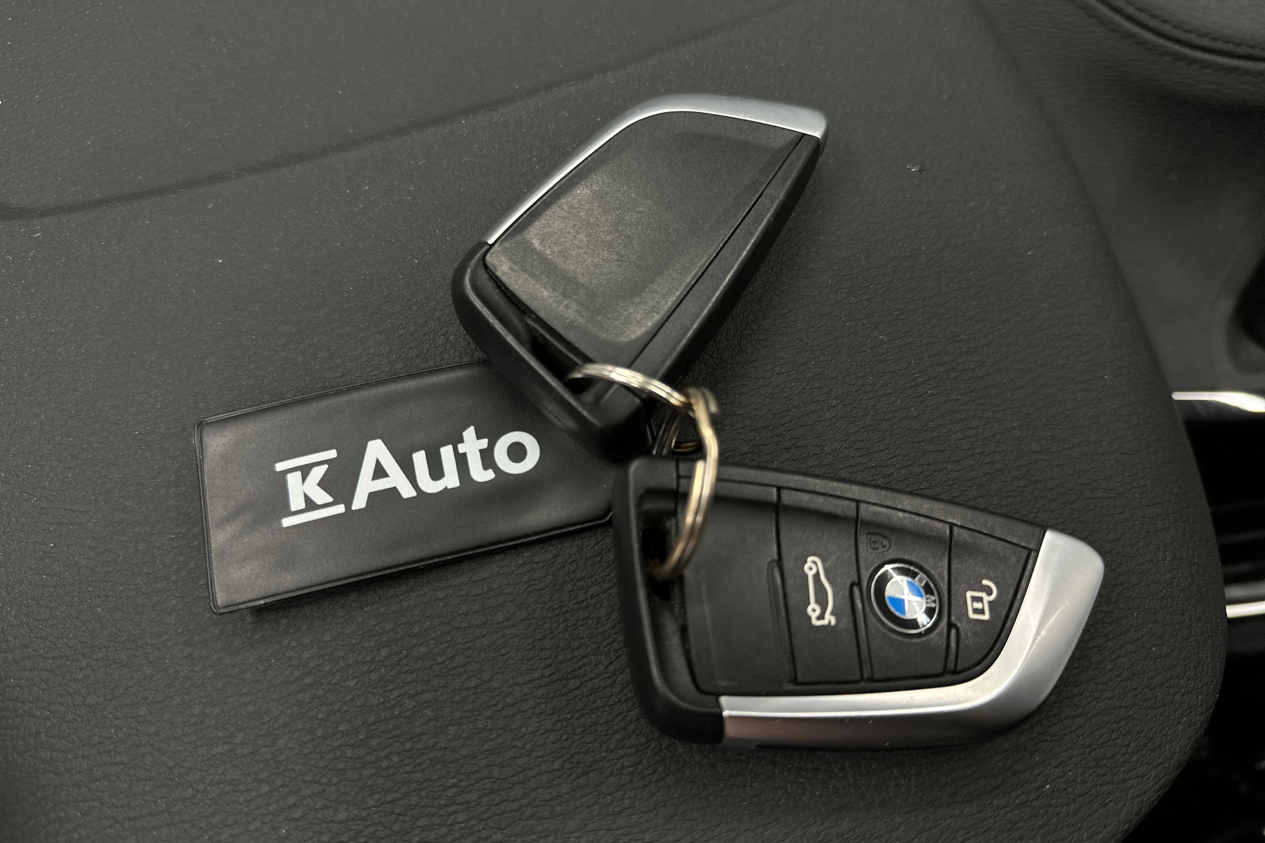 valkoinen BMW X1 2020 kuva 38.