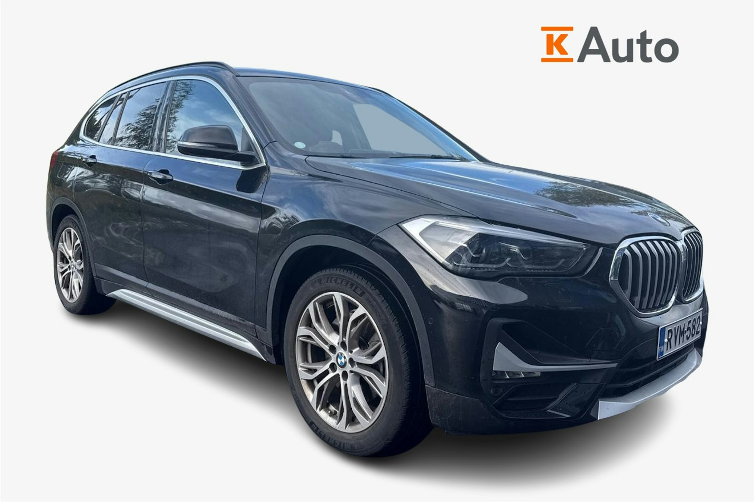 musta BMW X1 2020 kuva 1.