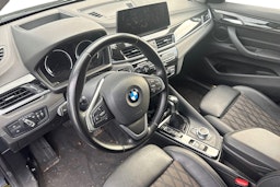 musta BMW X1 2020 kuva 3.
