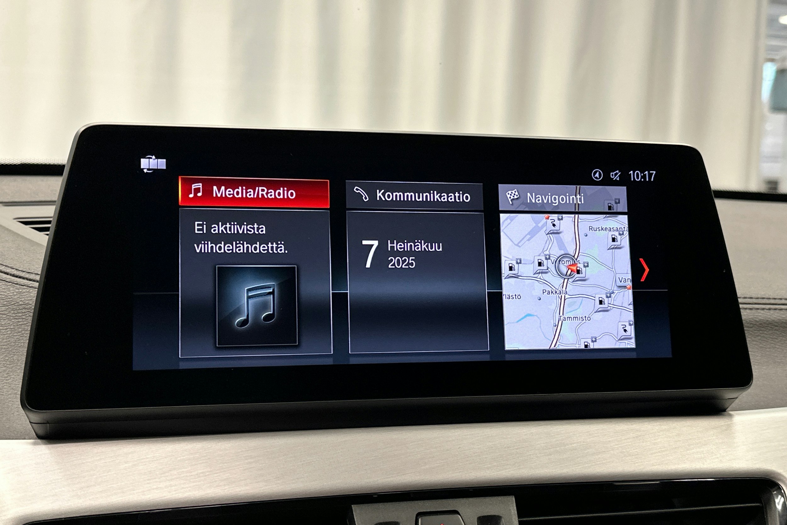 harmaa BMW X1 2021 kuva 20.