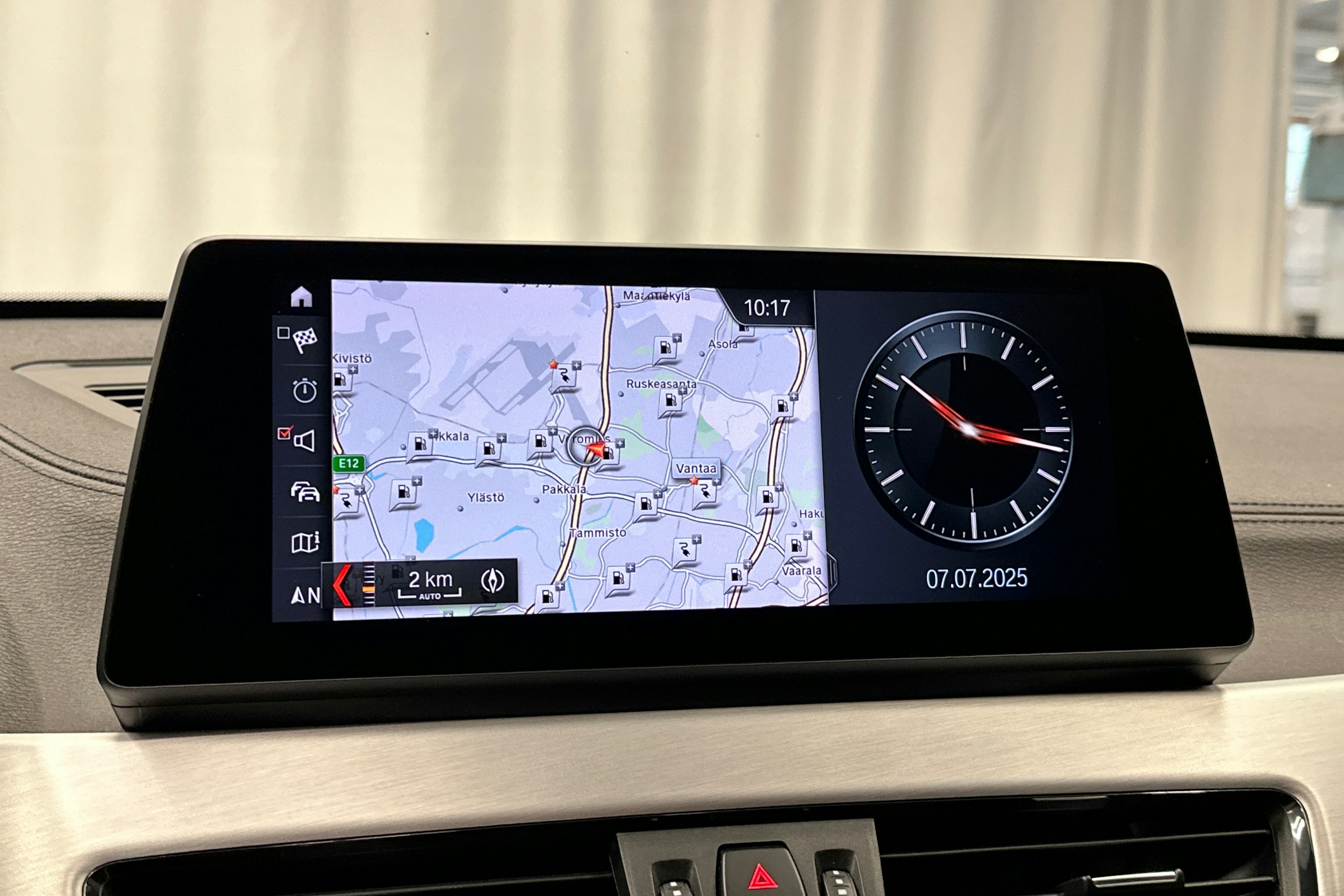 harmaa BMW X1 2021 kuva 21.