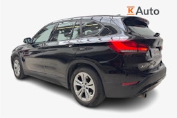 musta BMW X1 2020 kuva 2.