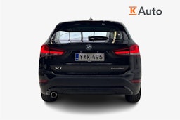 musta BMW X1 2020 kuva 3.