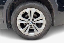 musta BMW X1 2020 kuva 11.