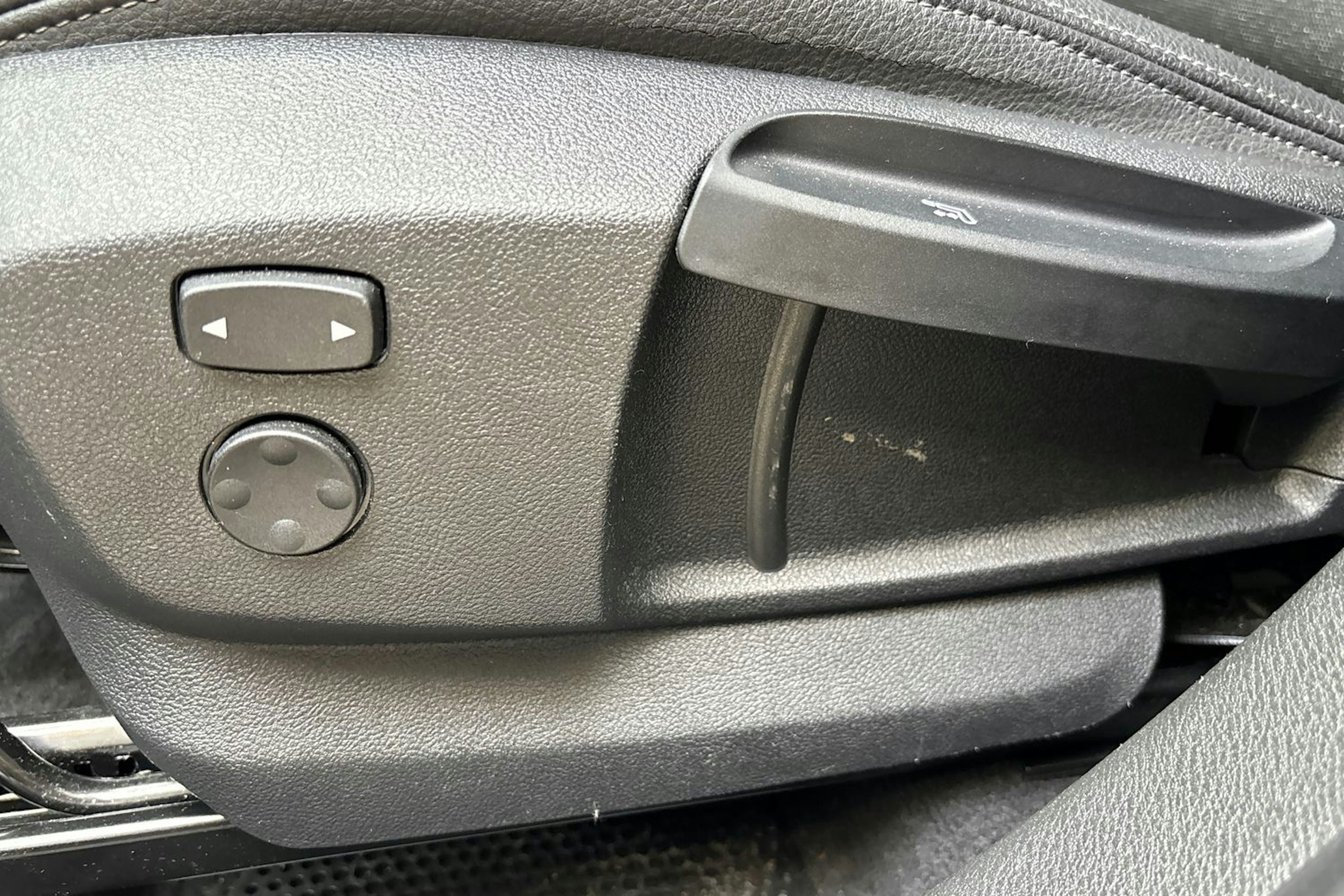 musta BMW X1 2020 kuva 27.