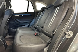 harmaa BMW X1 2021 kuva 10.